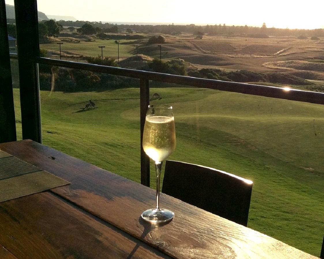 Lure Bed And Breakfast Normanville Bagian luar foto